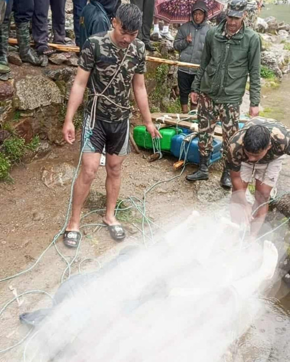 गोसाइँकुण्डमा डुबेका दुईजनाको शव फेला