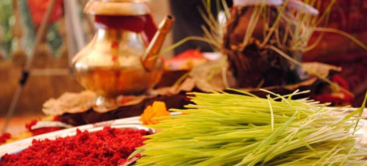 आइतबार पनि टीका र जमरा लगाइँदै
