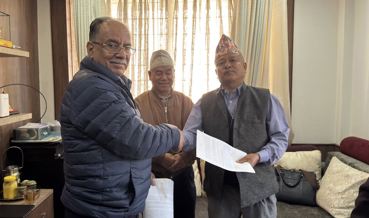 आठ वर्षपछि प्रचण्डकै पोल्टामा गोपाल किराती, ‘जनयुद्ध’कै शैलीमा भने- देशी-विदेशी प्रतिक्रियावादीलाई धुलोपिठो बनाउँछौँ