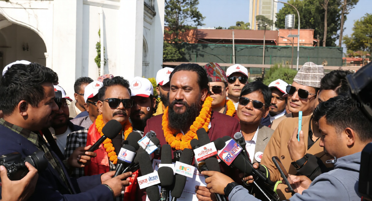 खगेन्द्रको हाम्रो पार्टी नेपाललाई दल दर्ताको प्रमाणपत्र (तस्बिरहरू)