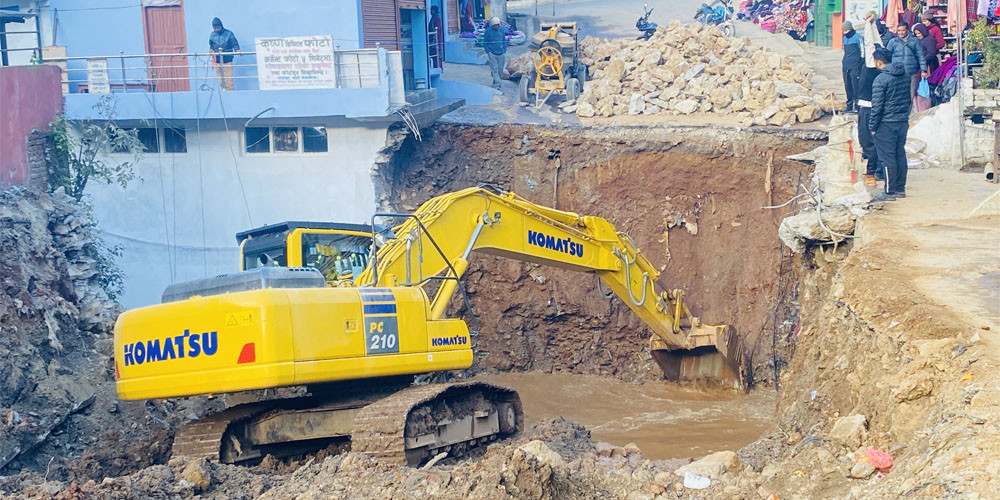 सहिद चोकस्थित कल्भर्टको पुन: निर्माण