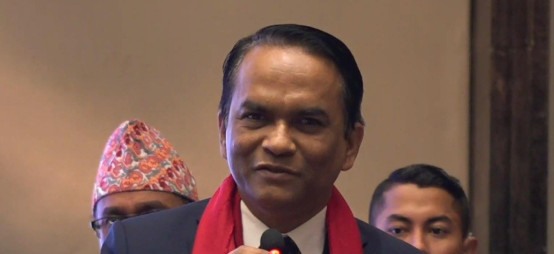 व्यवसायीलाई निराश नहुन गभर्नर पौडेलको आग्रह