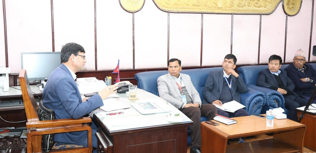 निर्वाचनलाई उच्च प्राथमिकता दिन आयोग र सरकारी सञ्चारमाध्यमबीच छलफल