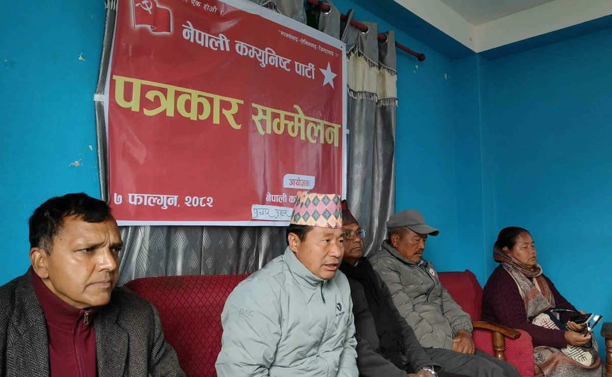 बालेनलाई वर्षमानको कटाक्ष : ‘काठमाडौंमा सुकुम्बासी हटाउने, झापामा समर्थन गर्ने राजनीति घातक’