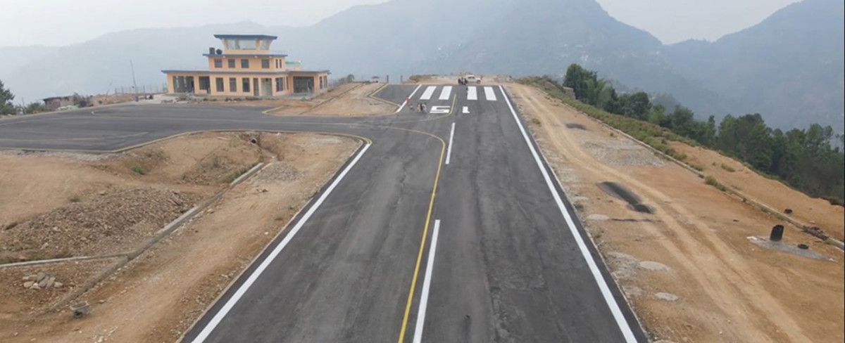 प्रतिकूल मौसमले रेसुङ्गा विमानस्थलमा उडान प्रभावित