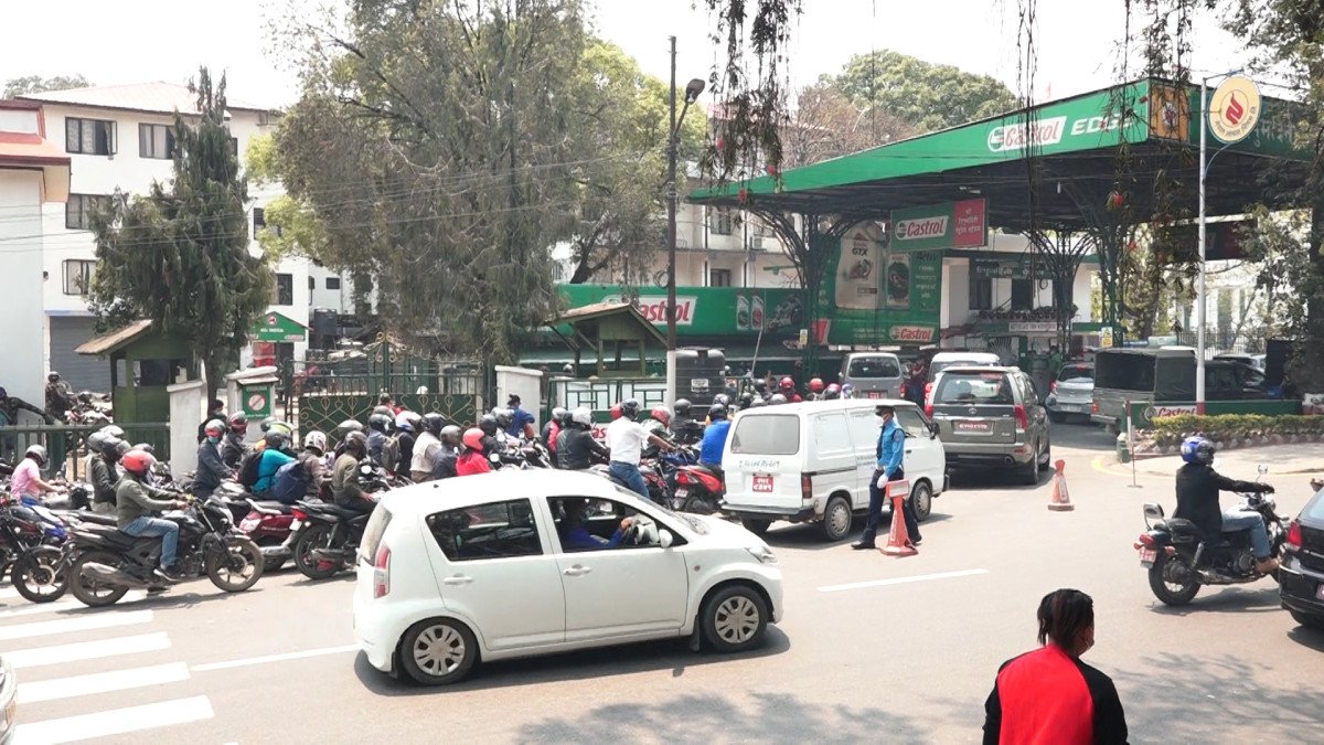 मध्यपूर्व युद्ध लम्बिएमा नेपालमा पनि इन्धन सङ्कट बढ्ने जोखिम