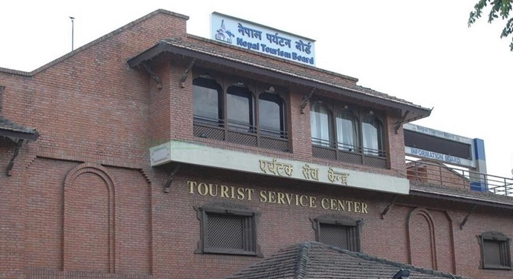 मे महिनामा भित्रिए एक लाखभन्दा बढी विदेशी पर्यटक