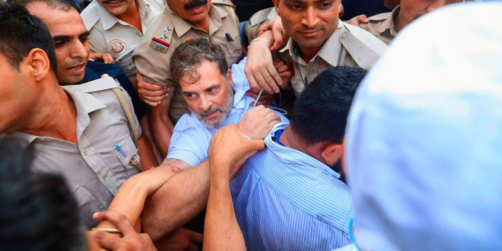 राहुल गान्धी पक्राउ